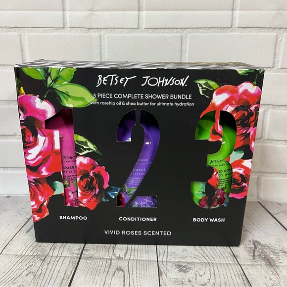 Betsey Johnson Bath & Body Betsey Johnson Vivid Roses Shower Set Shampoo Conditioner Body